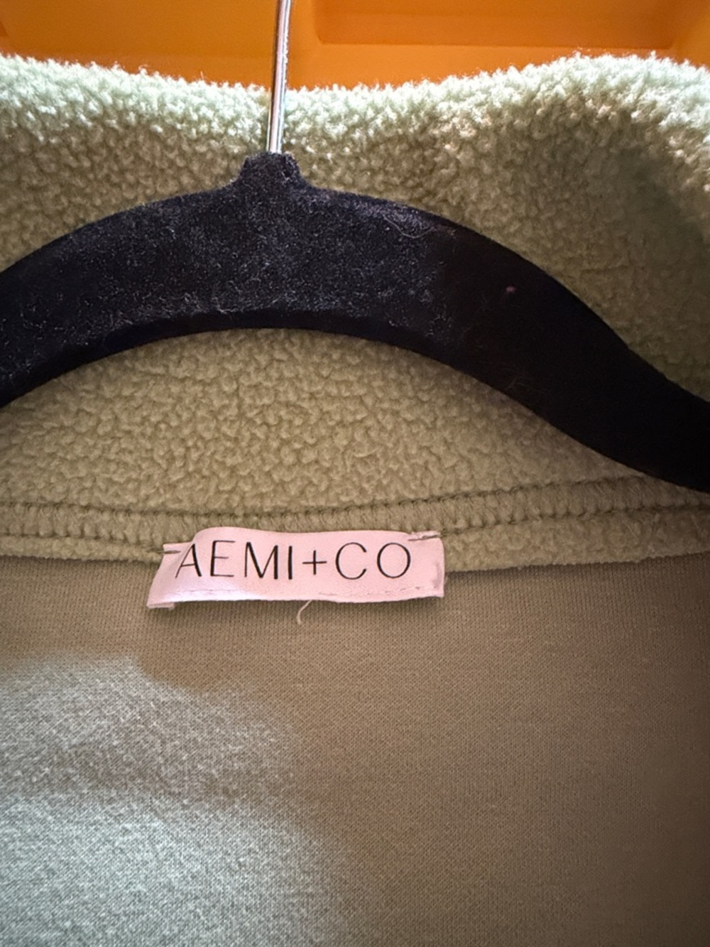 AEMI+CO Women's Sage Green 1/4 zip Sweater size Medium.